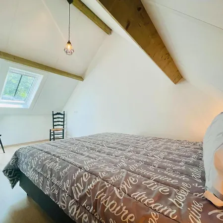 Captivating Holiday In Near Forest Feriehus